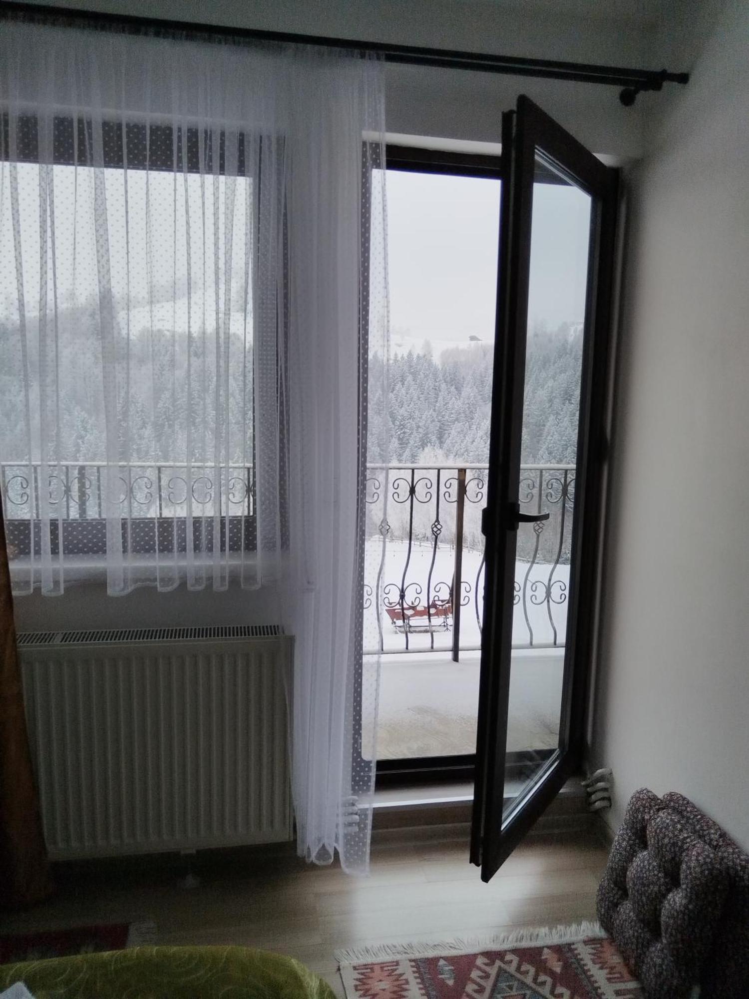Hotel Garofita Pietrei Craiului à Peştera Extérieur photo